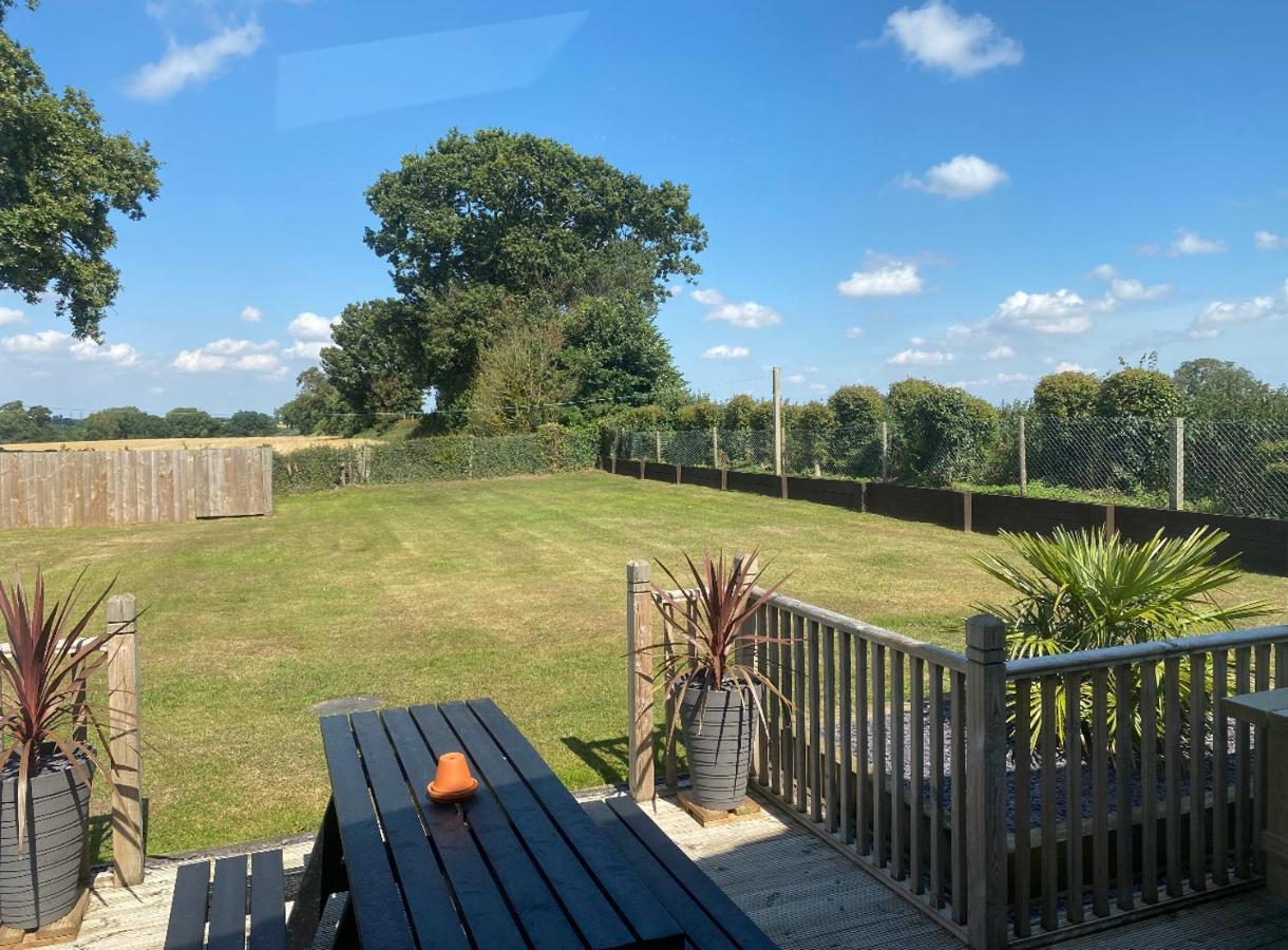 Villa Near Woodbridge The Annexe Eyke Fantastic Views With Dog Secure Garden And Paddock Exterior foto