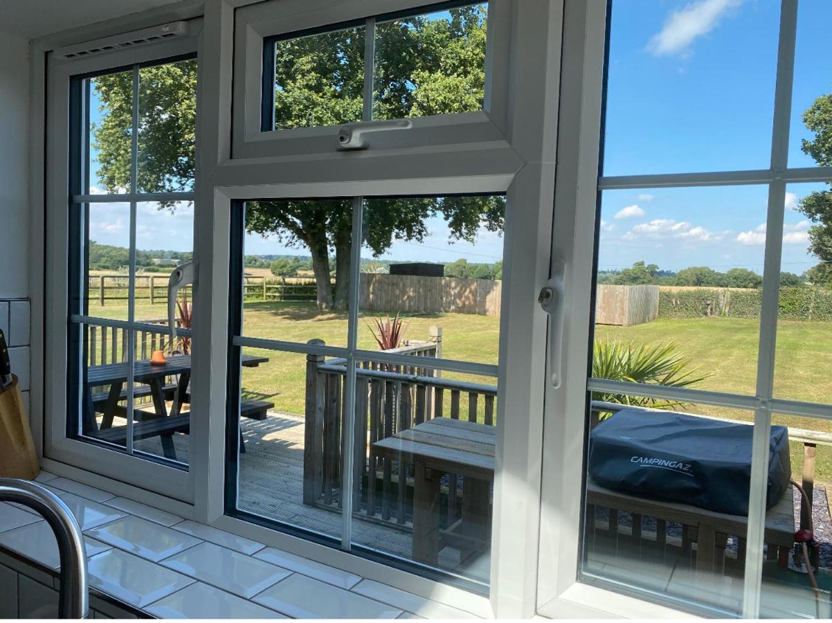 Villa Near Woodbridge The Annexe Eyke Fantastic Views With Dog Secure Garden And Paddock Exterior foto